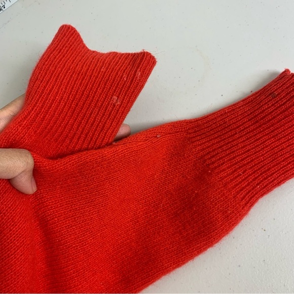 Vintage Hudson Bay Red Lambswool Angora Blend Cowl Neck Sweater Size S/P - Picture 9 of 10